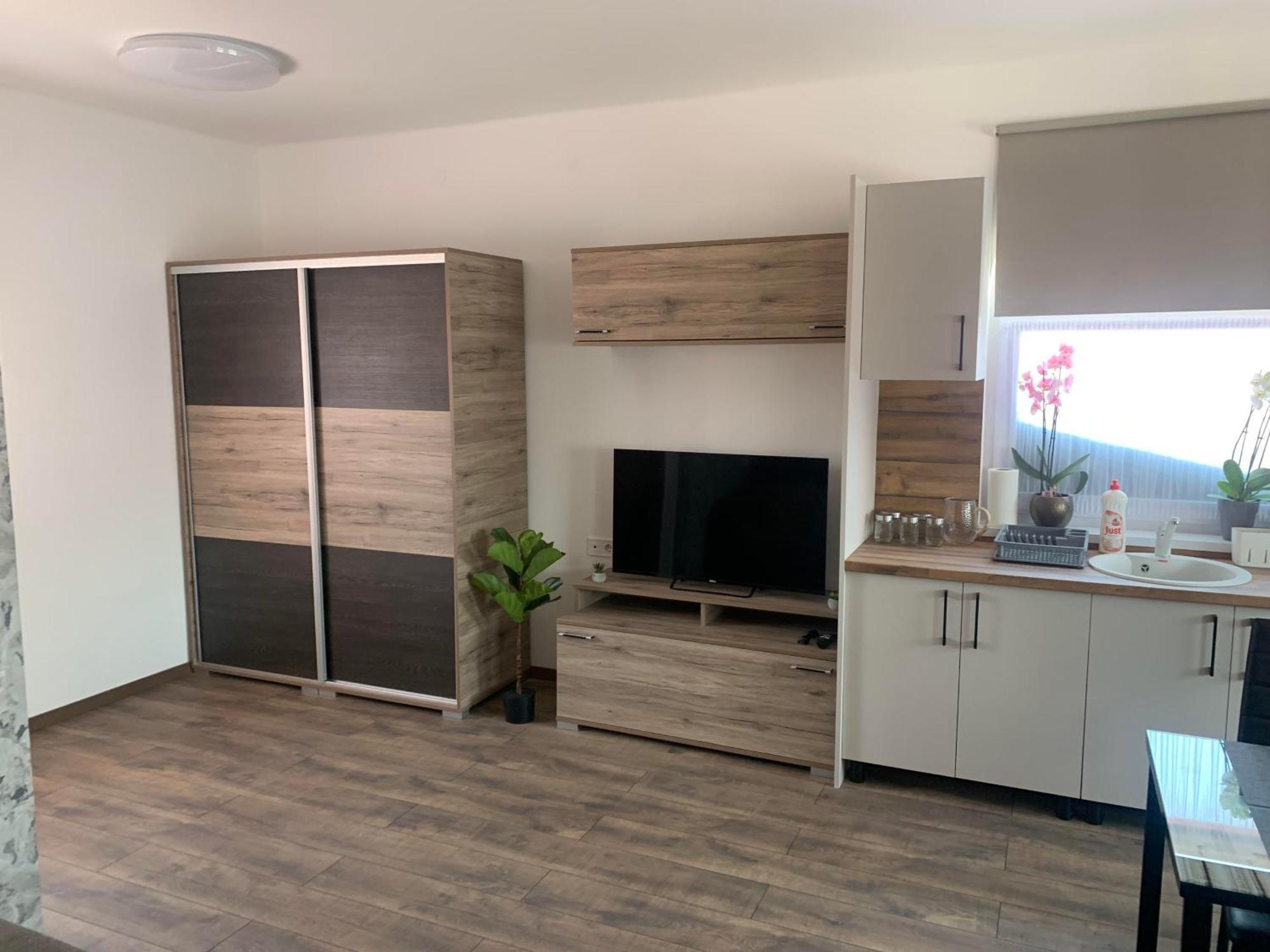 Agora Apartman ไฮจ์ดุสโซบอสโล ภายนอก รูปภาพ